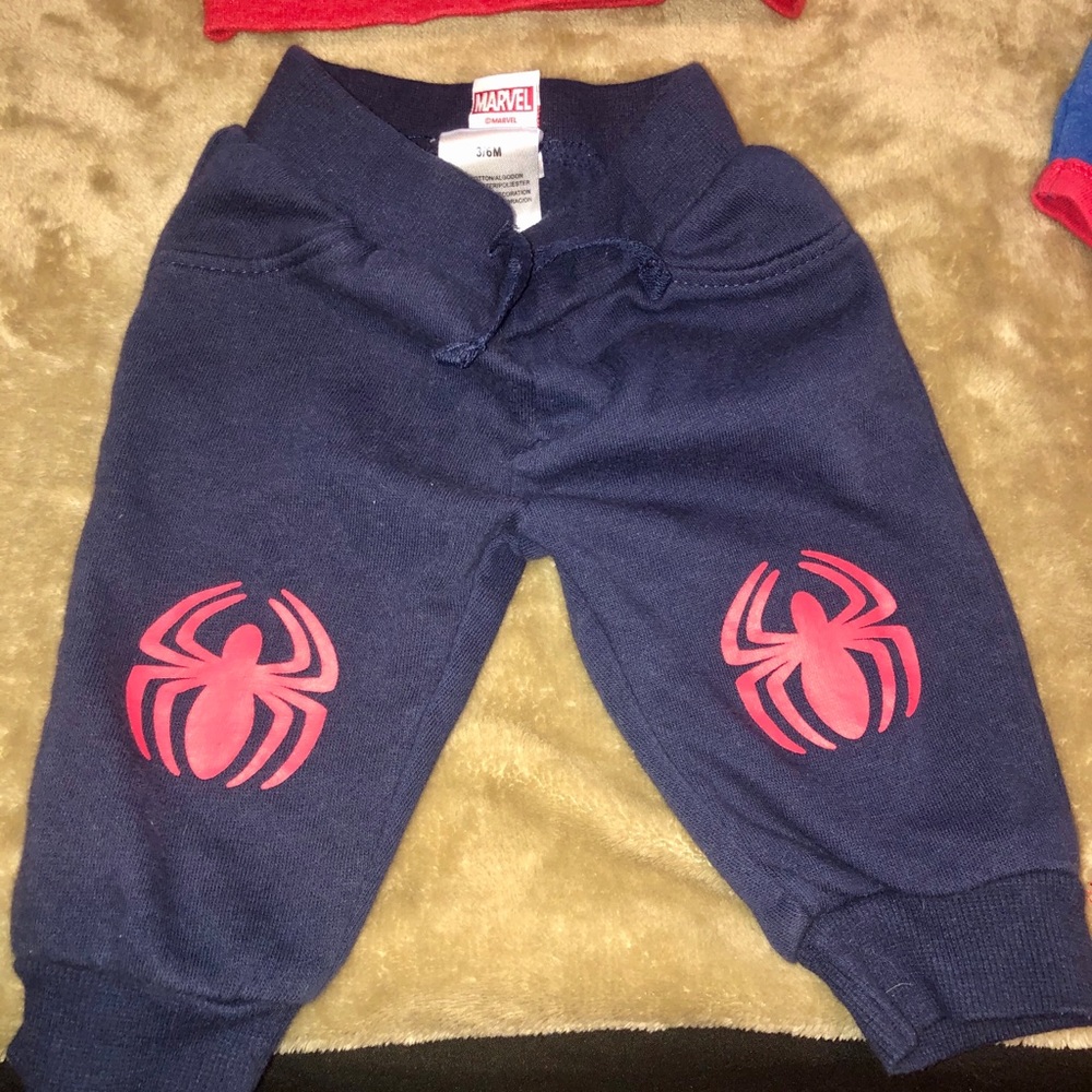 Marvel Bundle! 🕷🇺🇸 - Picture 8 of 12